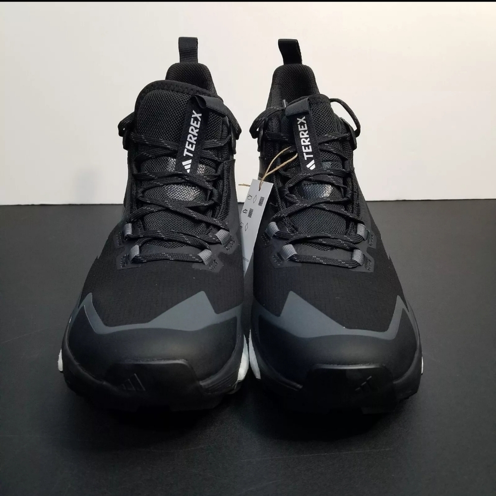 adidas Terrex Black and Gray Sneakers - Picture 2 of 10